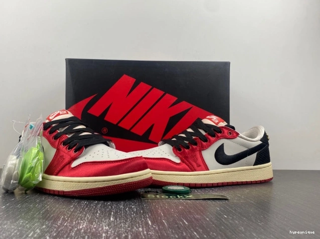 HYPE 1 OG Home x Jordan FN0432-017 Air Room Trophy Low 0804